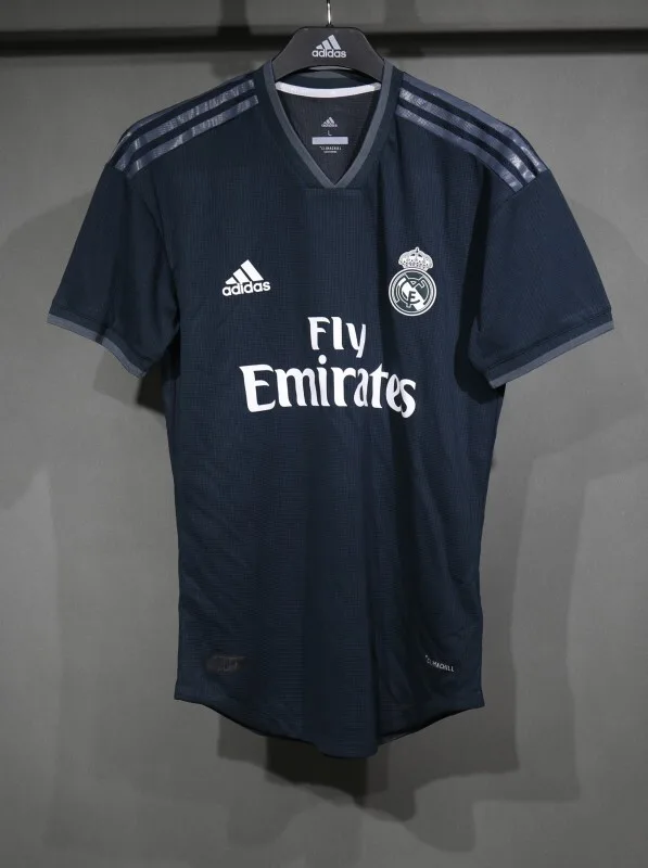 Real Madrid 2018/19 Extérieur Maillot Version Joueur