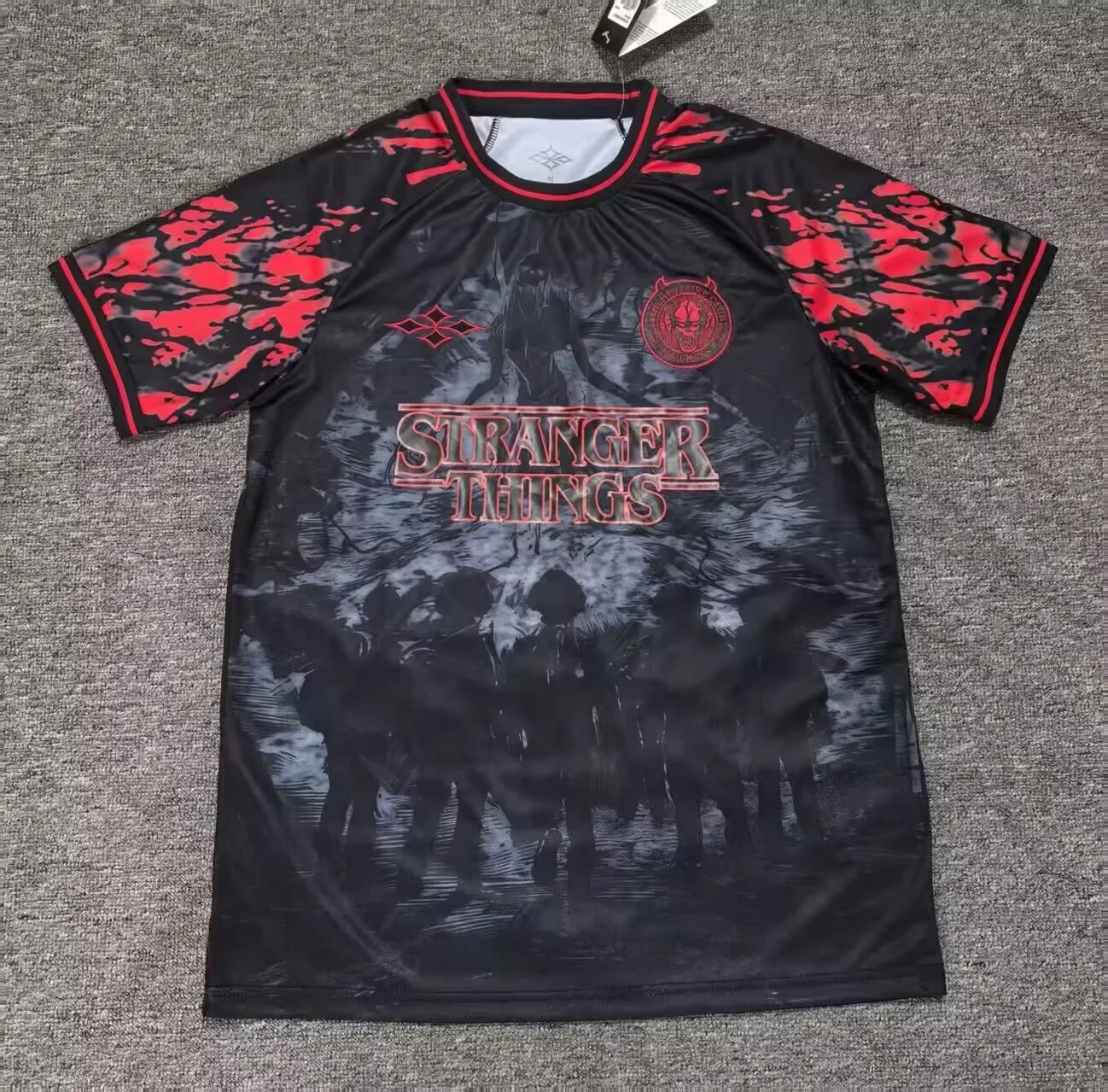 Stranger Things Hellfire Clubinspired 2025/26 Camiseta