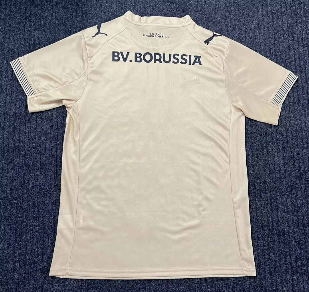 Borussia Dortmund 2026 Camiseta Edición Especial Beige — 2