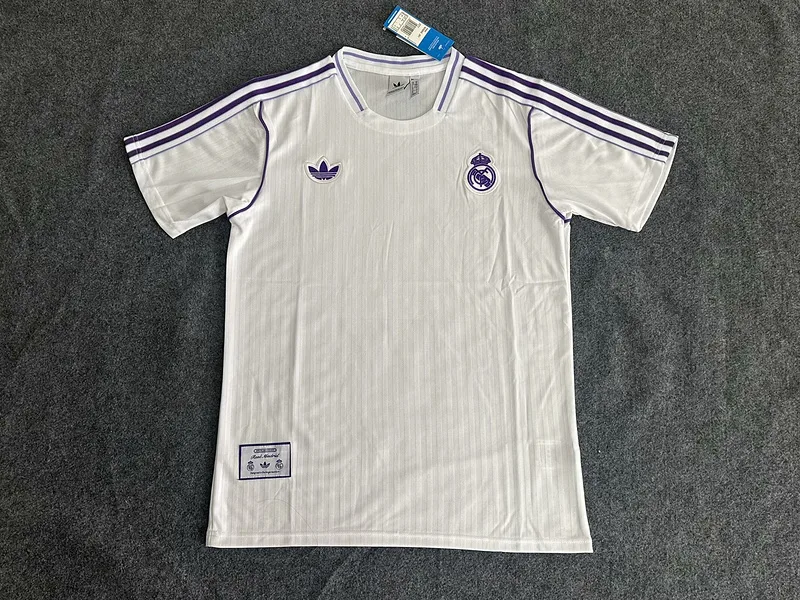 Real Madrid 2025/26 Trikot Sonderedition White — 2