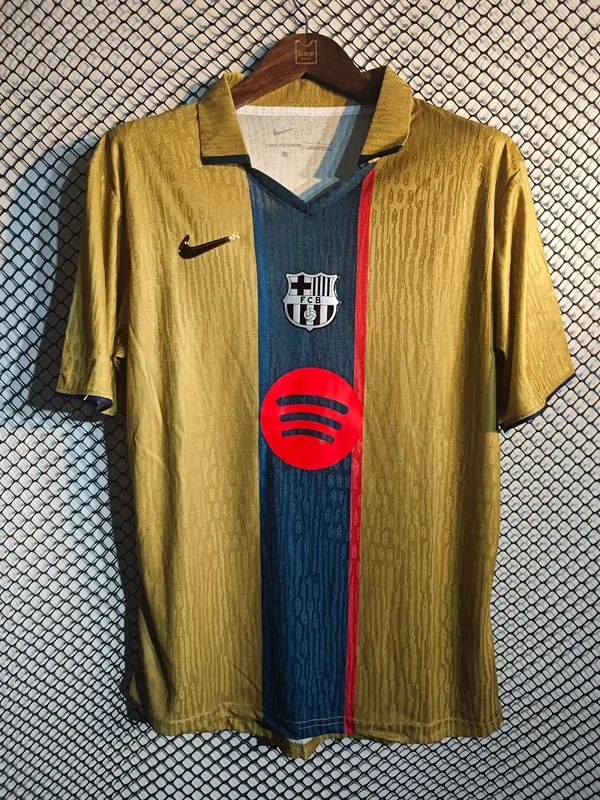 Barcelona 2025/26 Shirt Player Version Special Edition Gold — 1