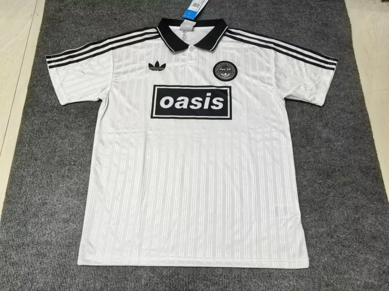 Ad X Oasis Tour Jacquard Font 2025/26 Trikot White — 1