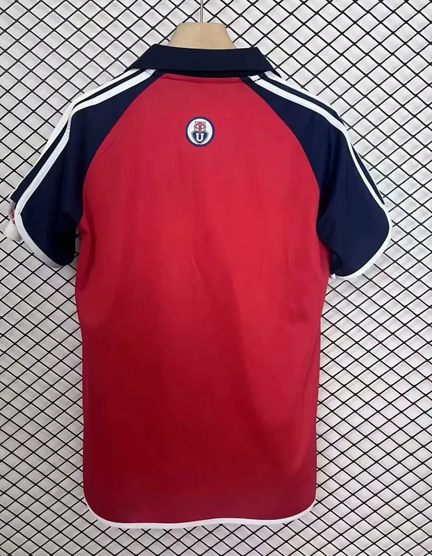 Universidad de Chile 2001/02 Away Shirt