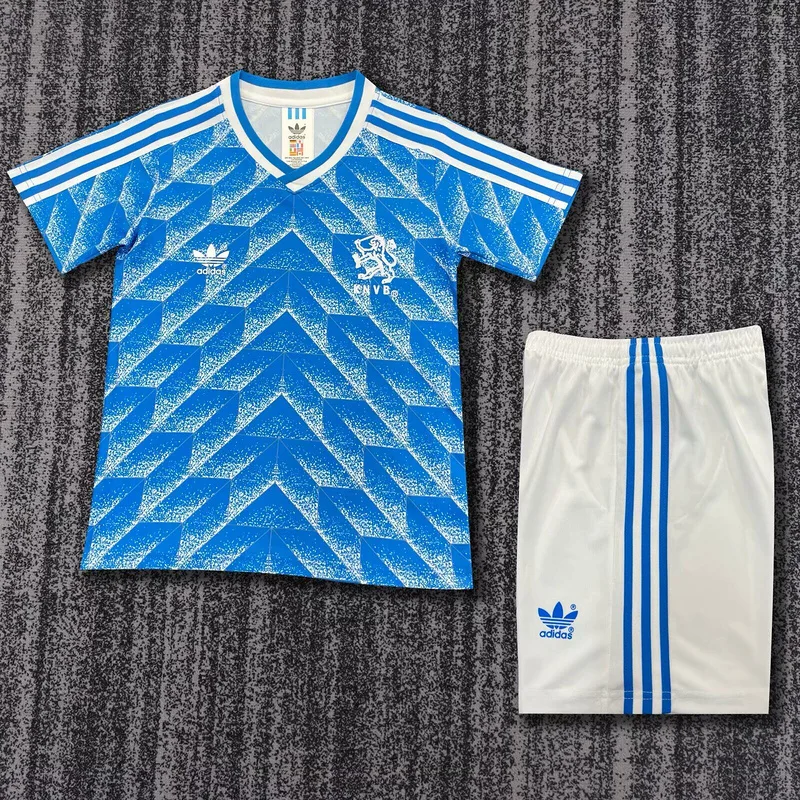 Netherlands 2016/28 Away Kids Kit
