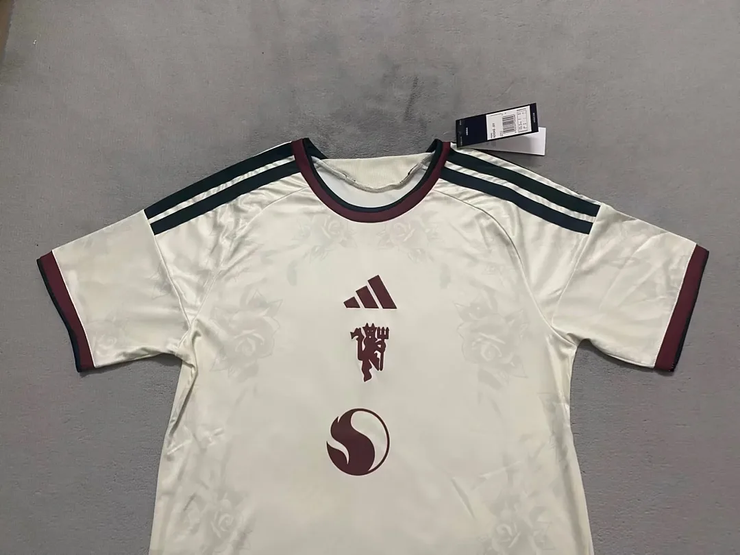 Manchester United 2026/27 Third Maillot Manches Courtes — 2