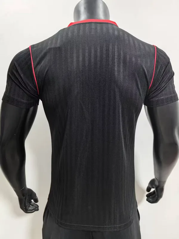 Manchester United 2025/26 Camiseta Versión Jugador Edición Especial Black — 1