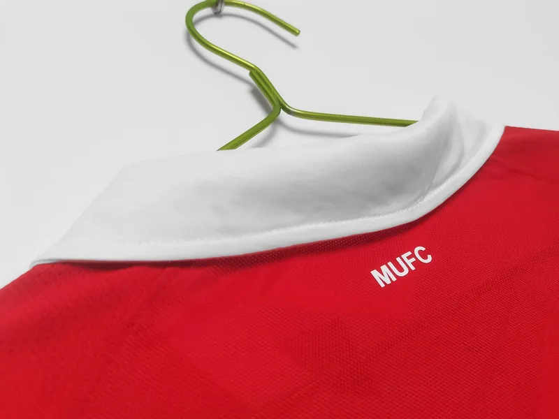 Manchester United 2010/11 Home Shirt Long Sleeve