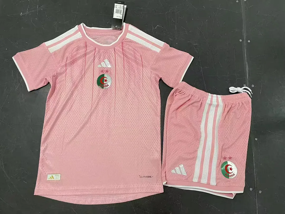 Algeria 2016/30 Kids Kit Player Version Pink