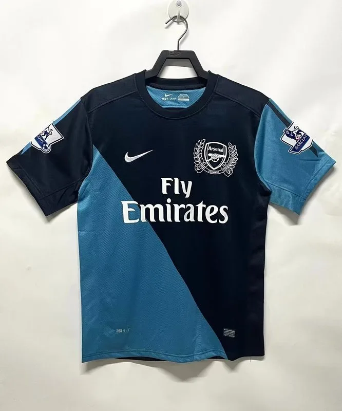 Arsenal 2011/12 Away Shirt — 1