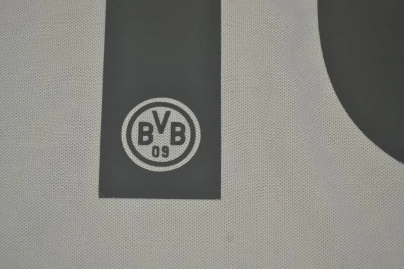 Borussia Dortmund 2002 Away Shirt