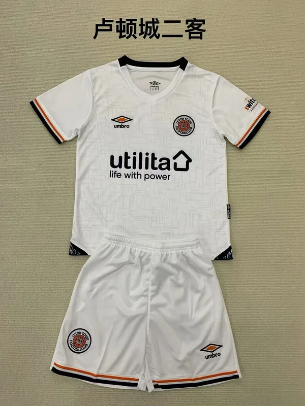 Luton Town 2024/25 Tercera Equipación Conjunto de Niño White