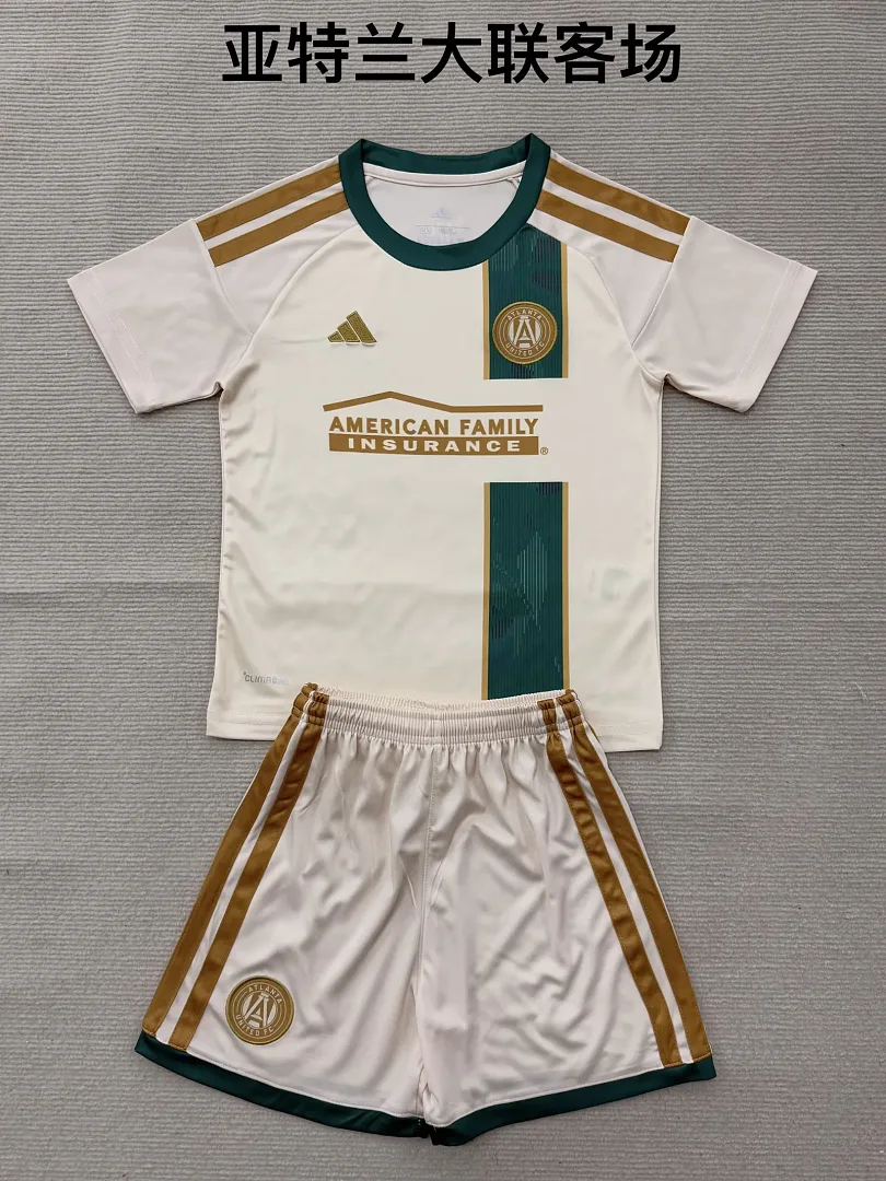 Atlanta United 2026/27 Away Kids Kit