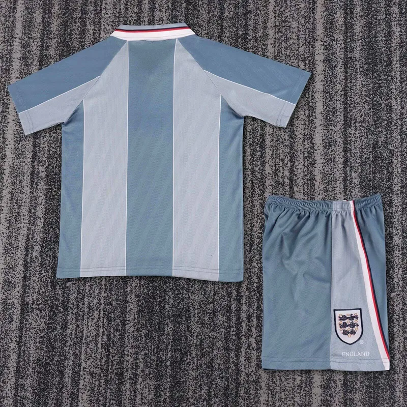 England 2016/28 Away Kids Kit — 2