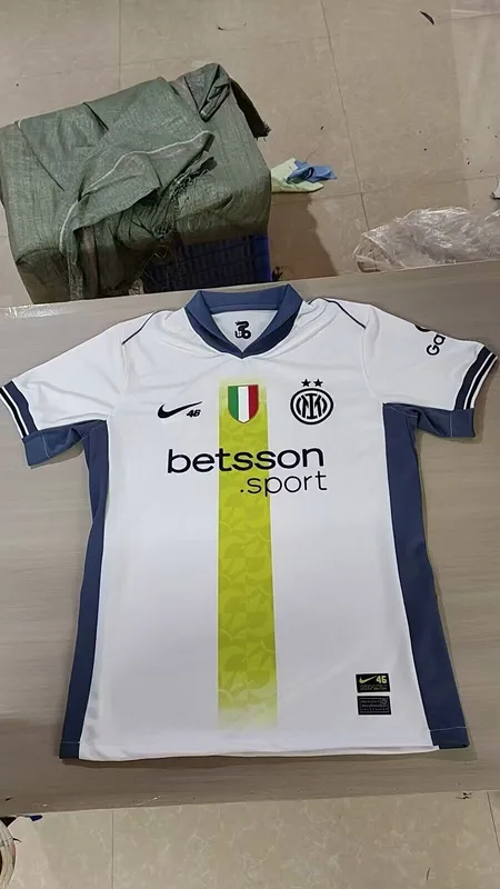 Inter Milan Shirt Rossi