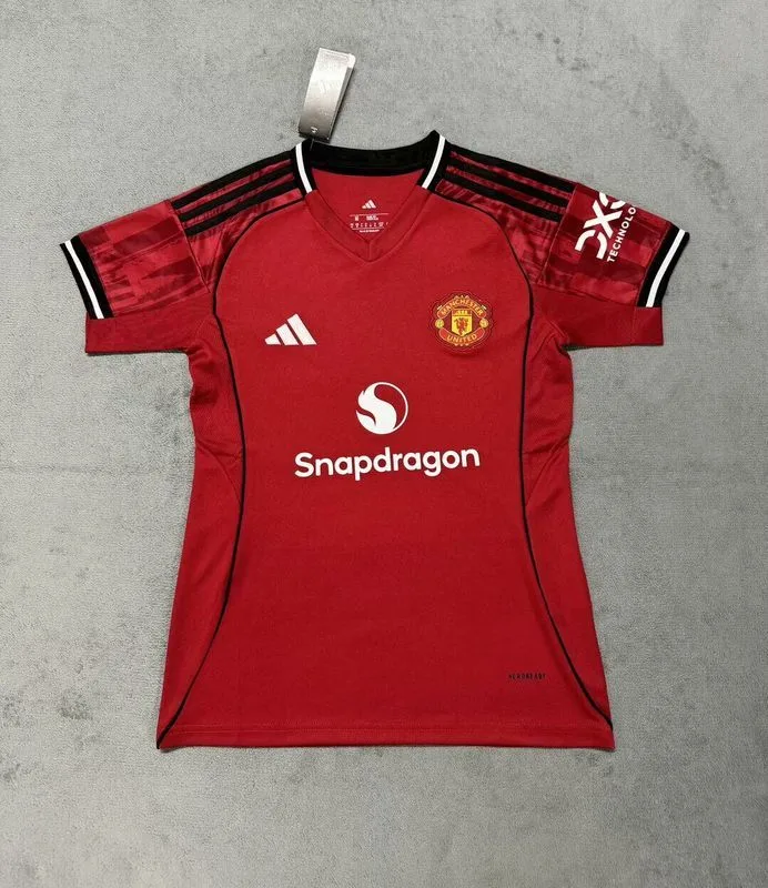 Manchester United 2025/26 Primera Equipación Camiseta de Mujer — 1
