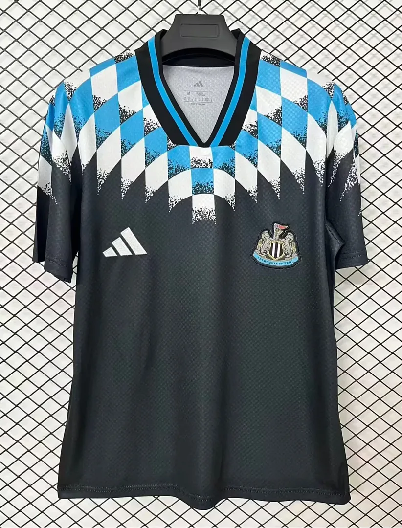 Newcastle United 2026/27 Trikot Kurzarm Black — 2