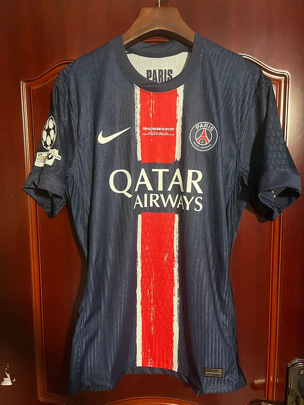 Paris Saint-Germain 2024/25 Maillot Version Joueur Champions League — 1