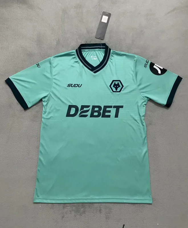 Wolverhampton Wanderers 2025/26 Away Shirt