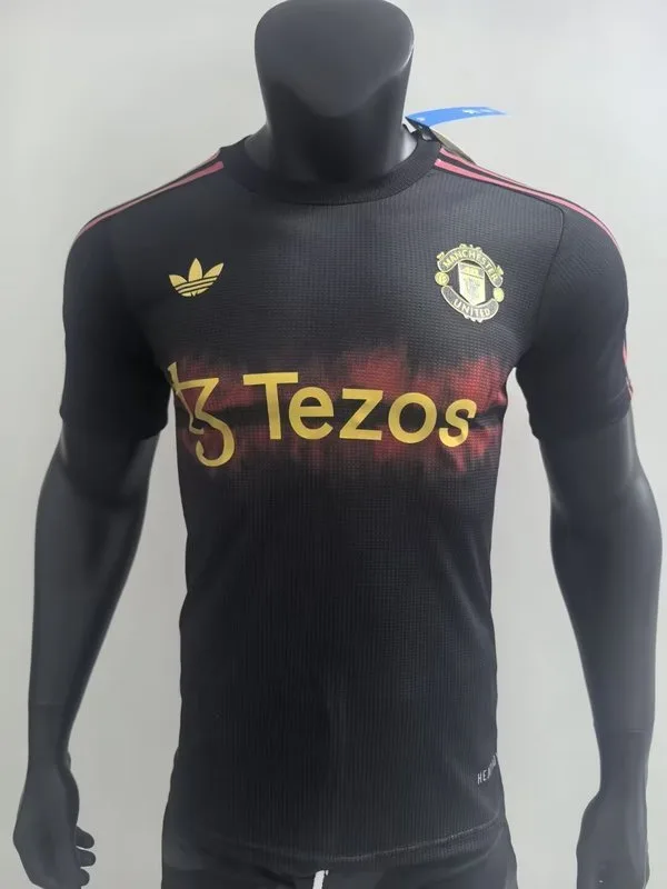 Manchester United 2025 Shirt Player Version — 2