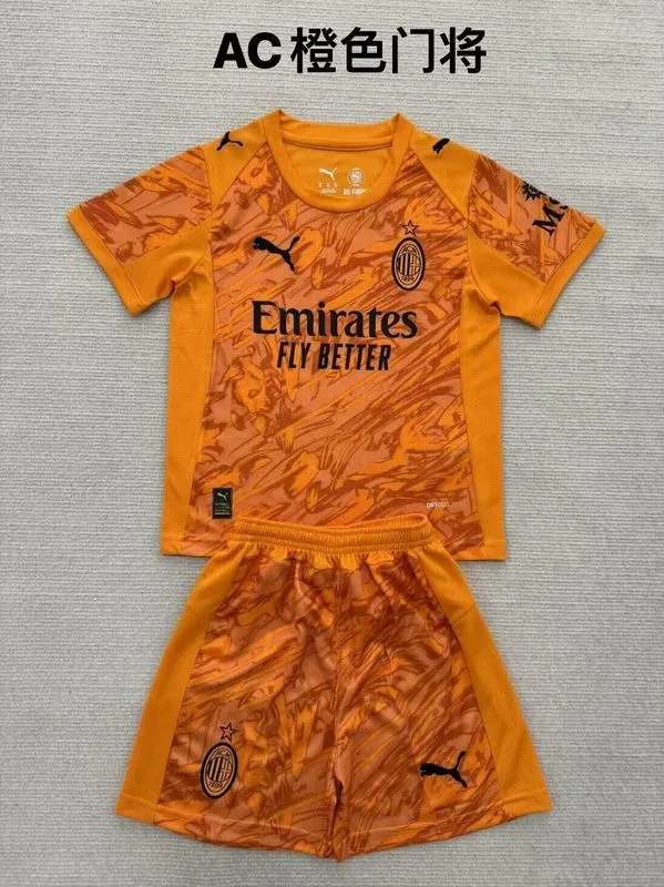 AC Milan 2025/26 Goalkeeper Kids Kit — 1