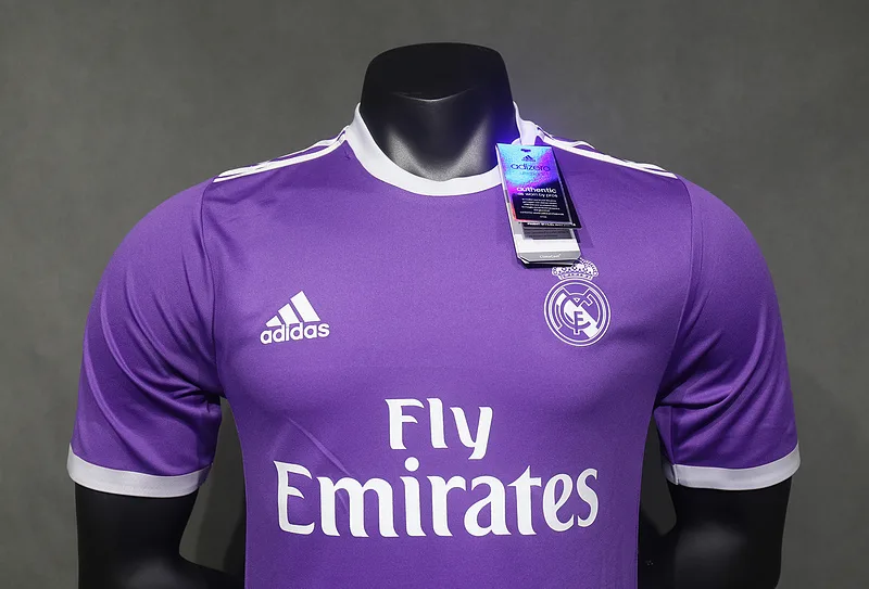 Real Madrid 2016/17 Extérieur Maillot Version Joueur — 2