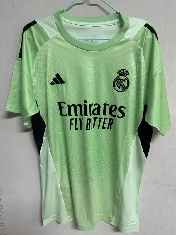 Real Madrid 2025/26 Gardien Maillot Green