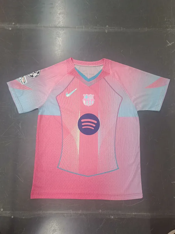 Barcelona 2025/26 Trikot Spielerversion Sonderedition Pink — 1