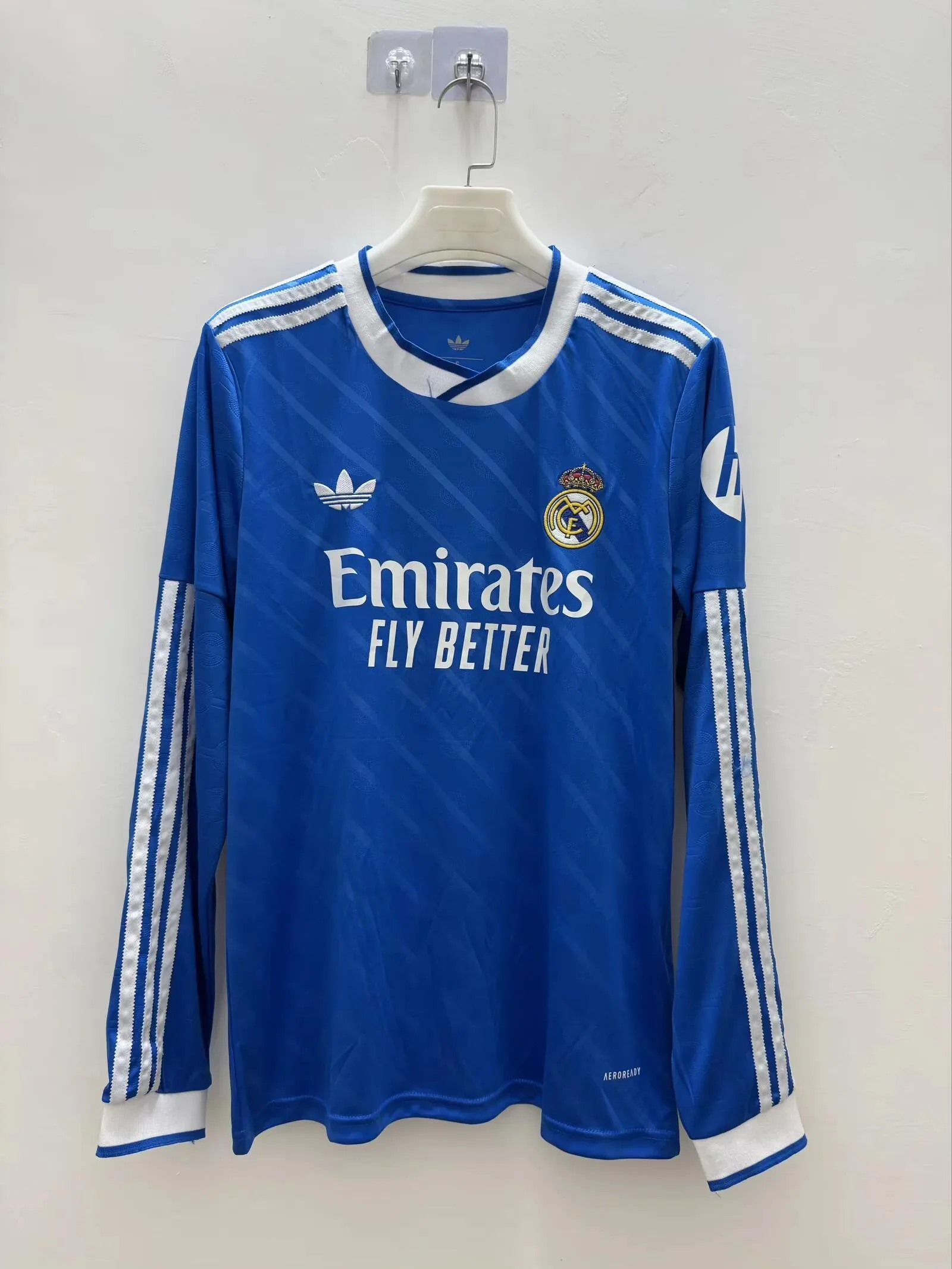 Real Madrid 2025/26 Ausweich Trikot Langarm