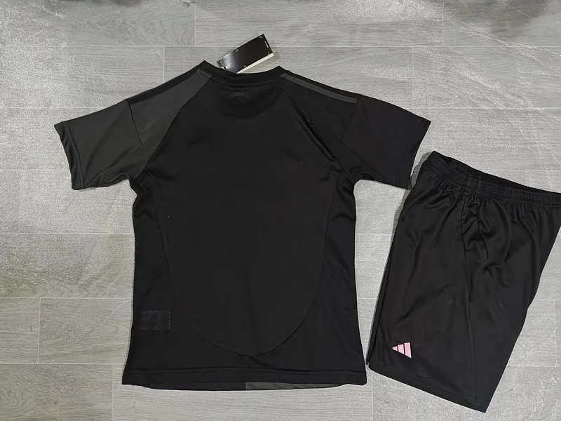 Inter Miami 2025/26 Away Kids Kit — 2