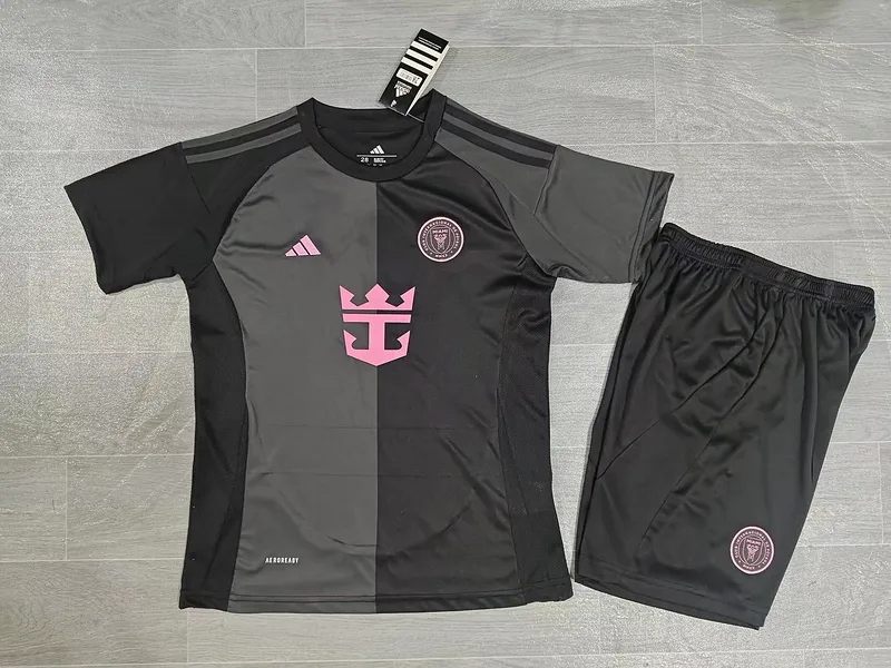 Inter Miami 2025/26 Away Kids Kit