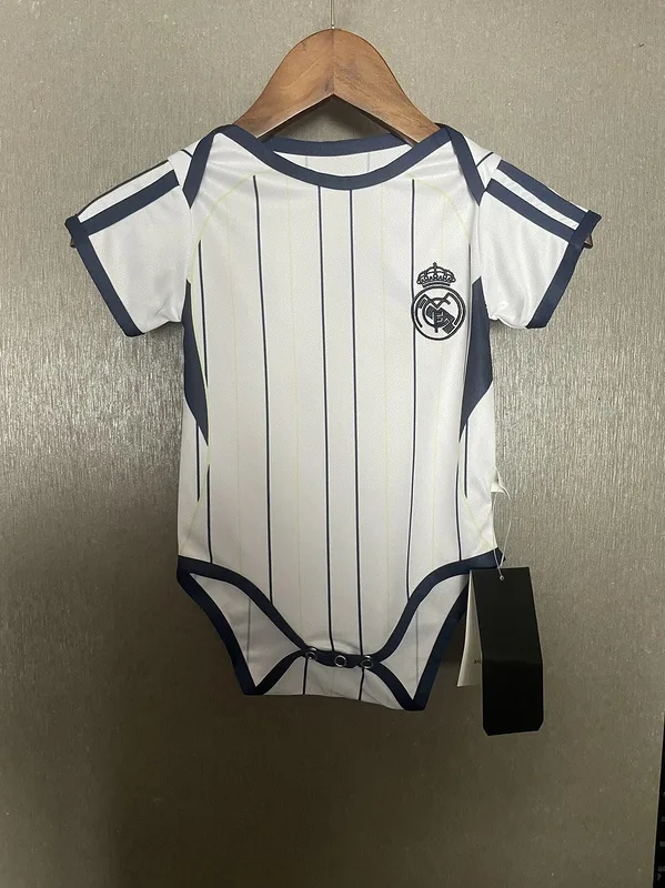 Real Madrid 2025/26 Maillot Bébé — 2
