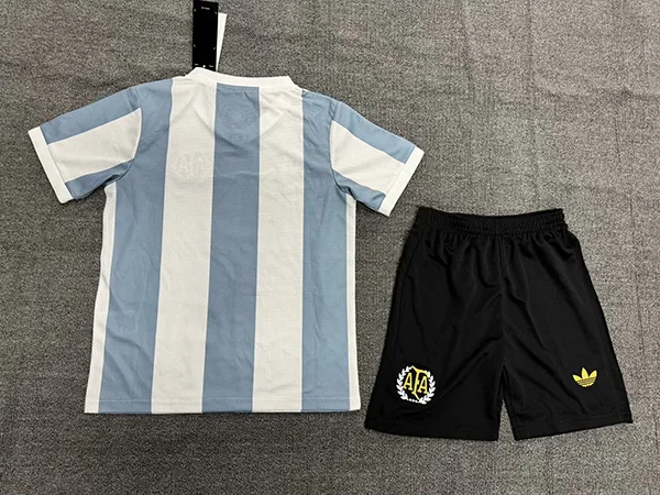 Argentina Kids Kit 50 Years — 1