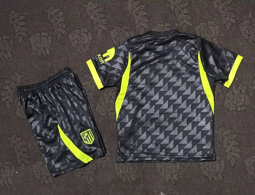 Atlético Madrid 2026/27 Away Kids Kit Black — 1