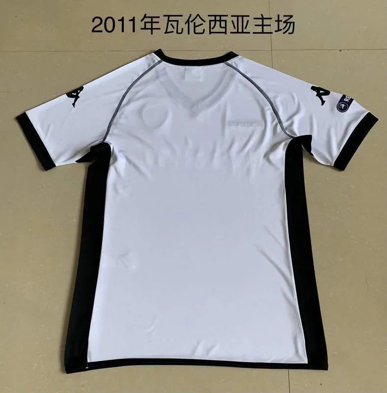 Valencia 2010/11 Home Shirt — 2