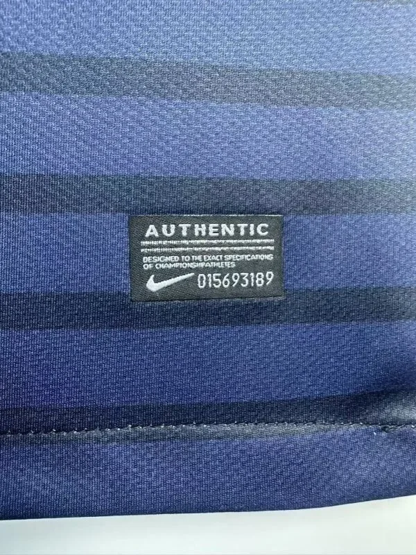Atlético Madrid 2011/12 Away Shirt — 2
