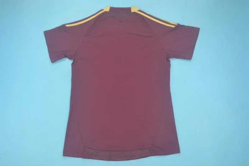 Lyon 2010/11 Away Shirt Red — 2