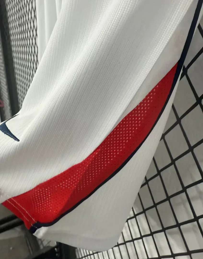 England 2026 Home Kids Kit — 1