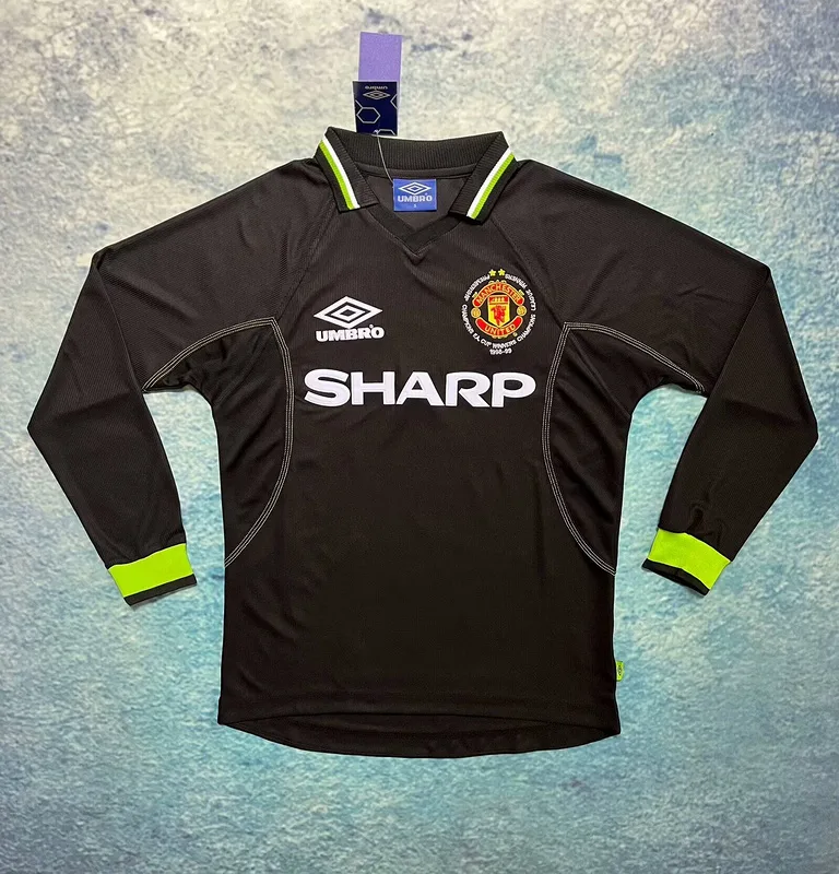 Manchester United 1998/99 Shirt Long Sleeve Black