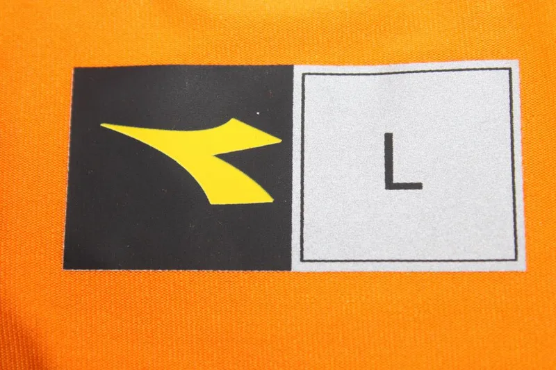 Roma 2005/06 Away Shirt Long Sleeve Yellow