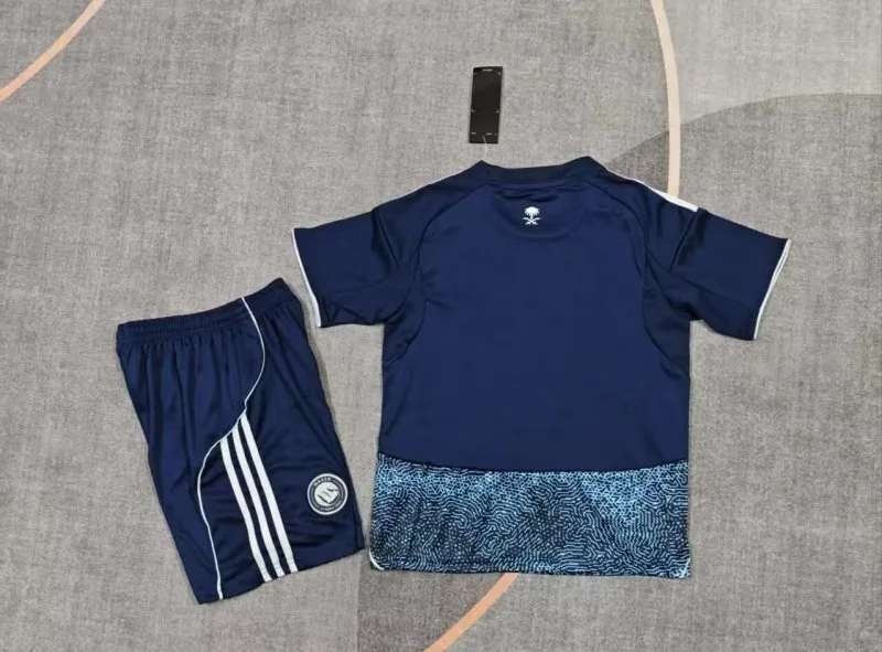 Al Nassr 2025/26 Away Kids Kit — 1