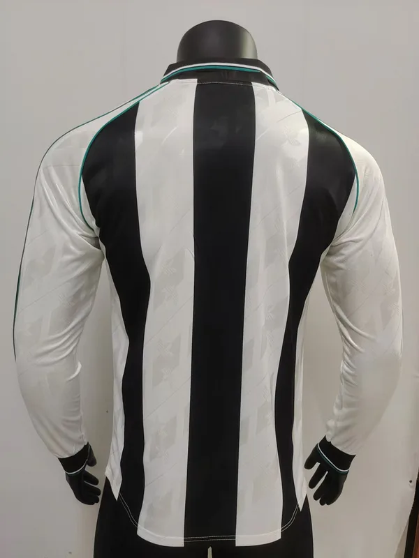 Newcastle United Trikot Langarm