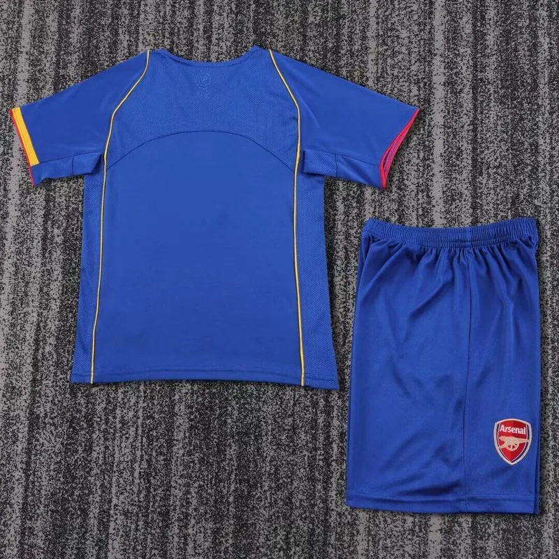 Arsenal 2004/05 Away Kids Kit — 2