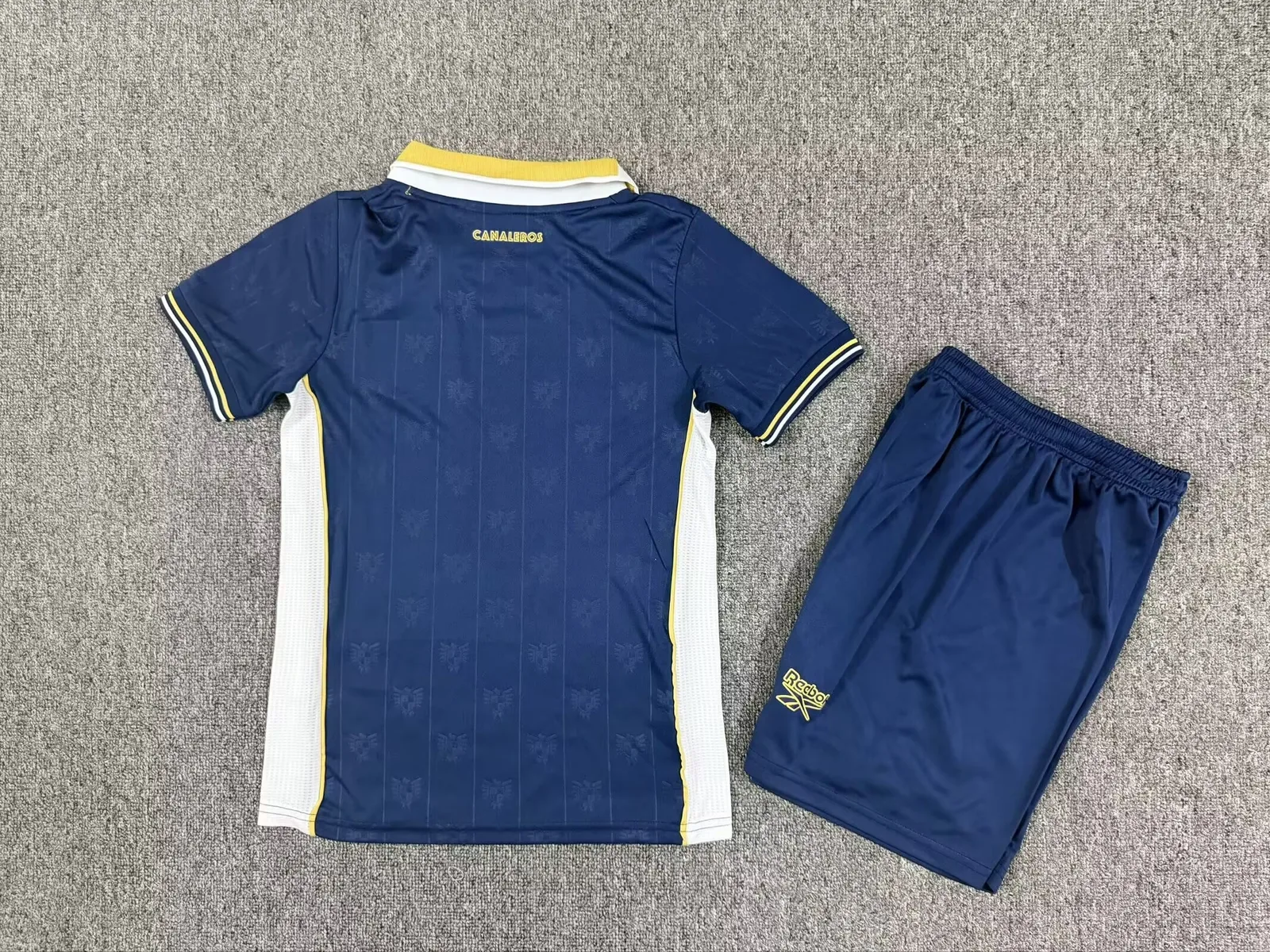 Panama 2016/28 Third Kids Kit — 2