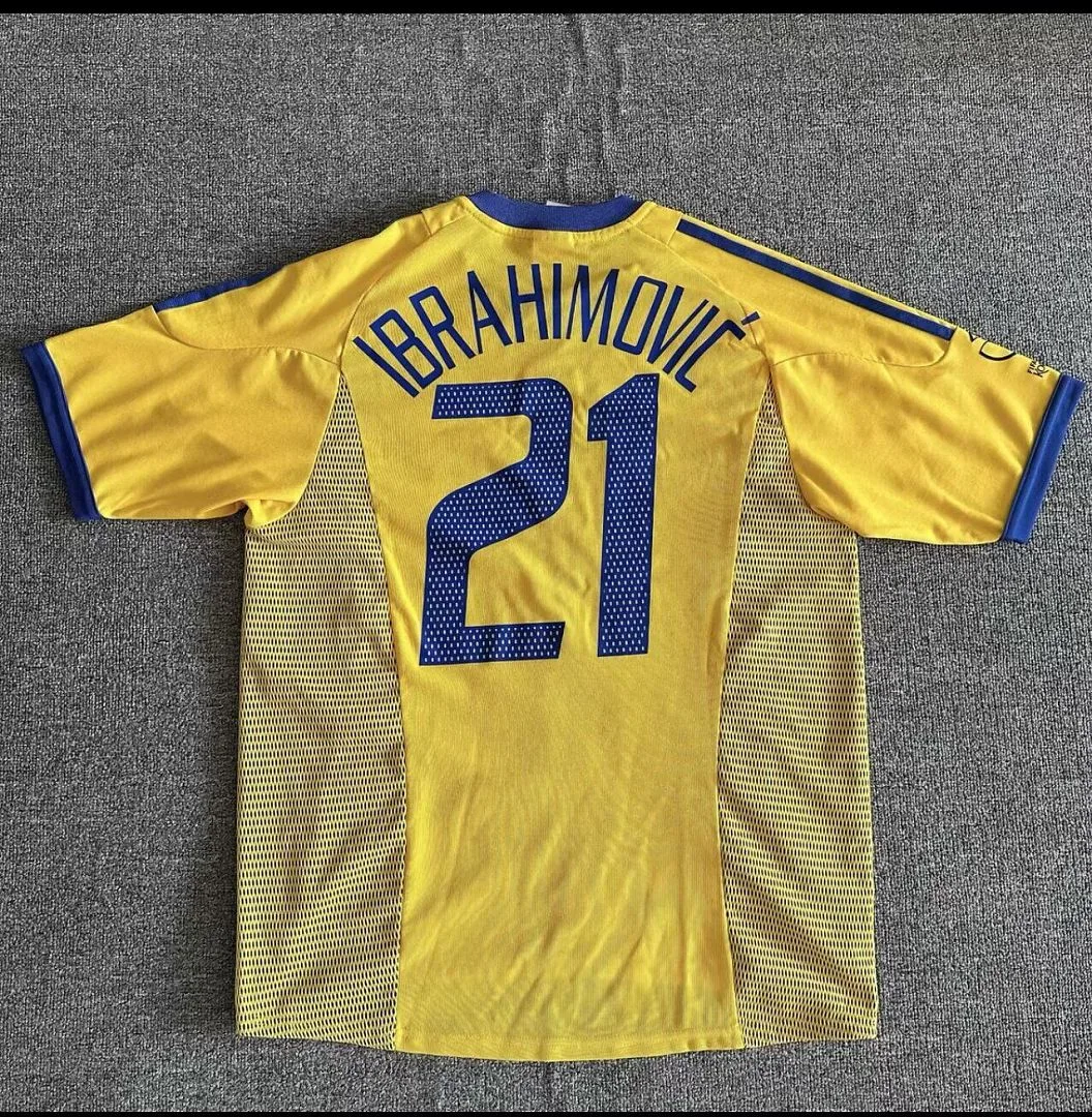 Suède 2002 Domicile Maillot