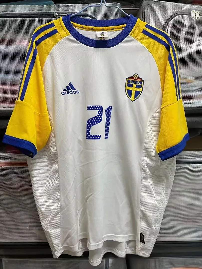 Suède 2002 Extérieur Maillot White — 2