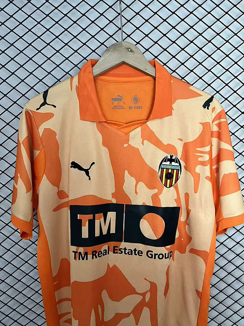 Valencia Maillot — 2