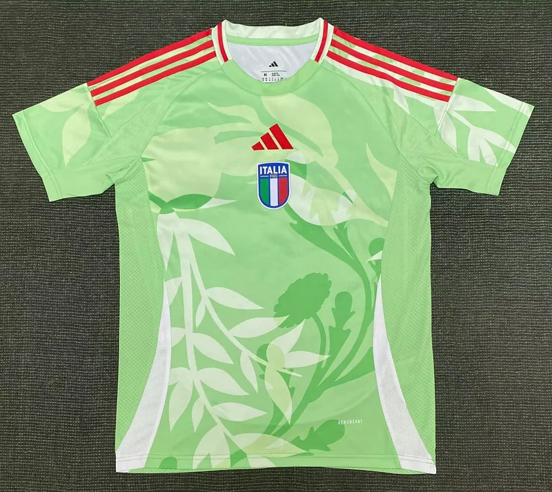 Italy 2025 Away Women's Shirt Short Sleeve Green World Cup