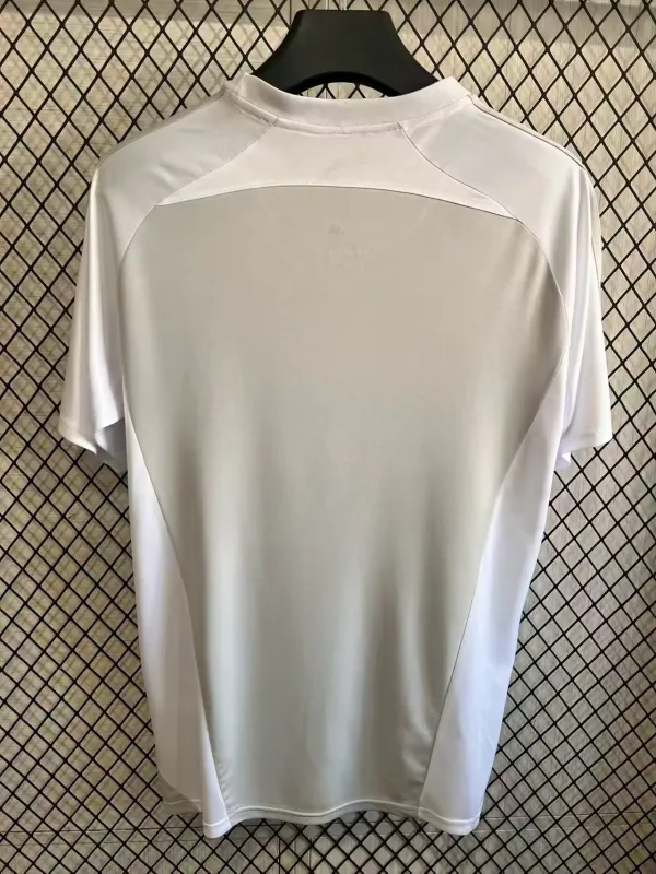 Real Madrid 2025/26 Trikot White Travel — 2