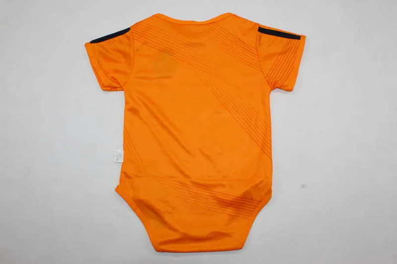 Real Madrid 2024/25 Segunda Equipación Camiseta de Bebé Orange — 2