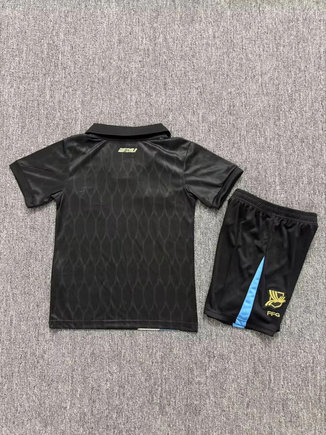 Guatemala 2026/27 Away Kids Kit — 2